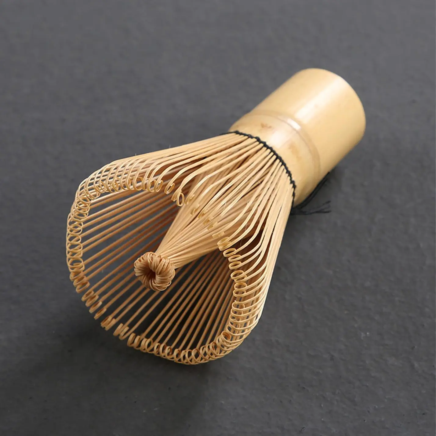 100-Prong Bamboo Matcha Whisk – Traditional Chasen for Matcha Tea, Handcrafted Matcha Mixer, Fine Powder Stirrer for Smooth Frothy Tea Preparation