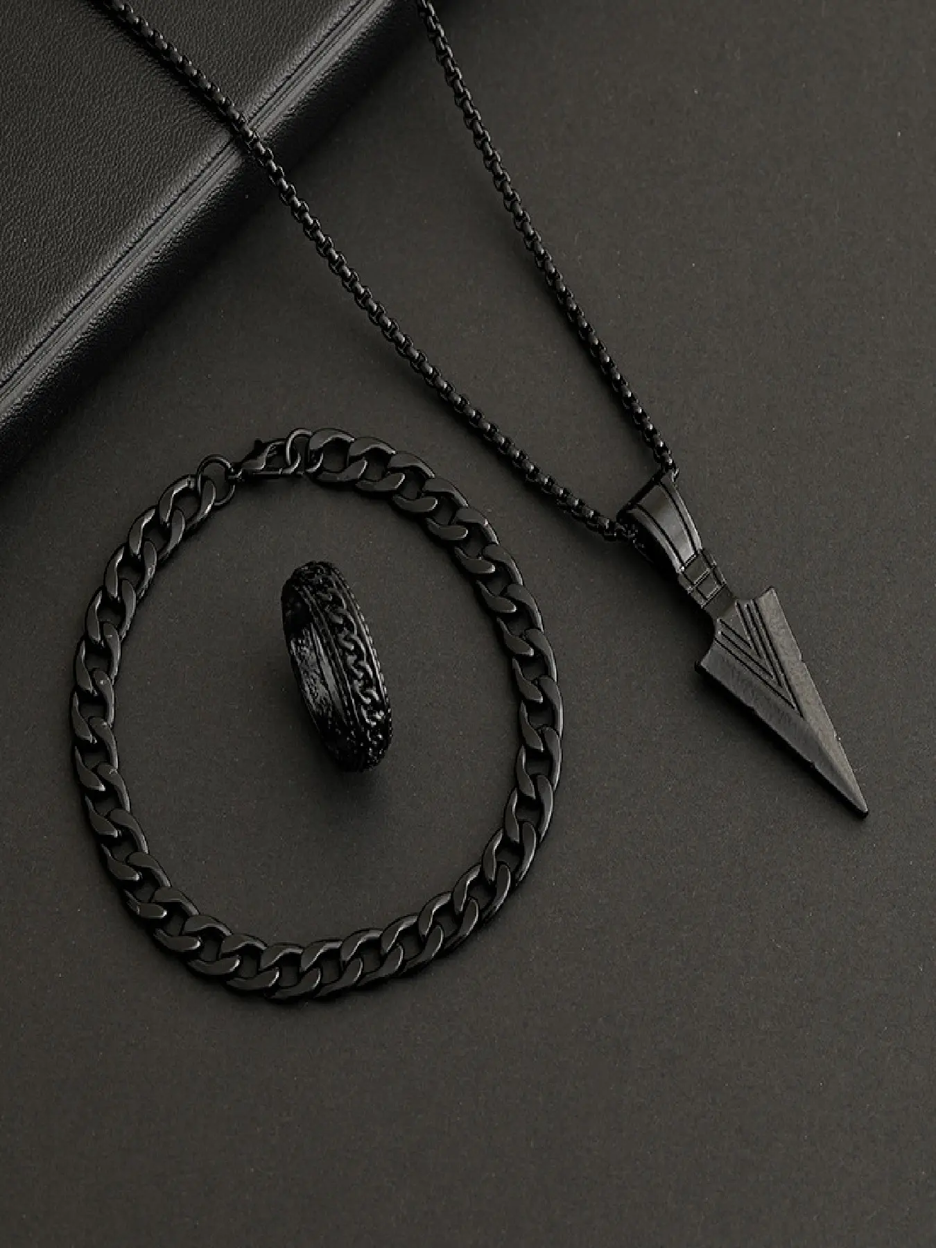 Men's Stainless Steel Robust Material Punk Style Jewelry Set, Geometric Arrow Pendant Necklace Bracelet Ring, Unique Cuban Chain Design, Perfect Gift