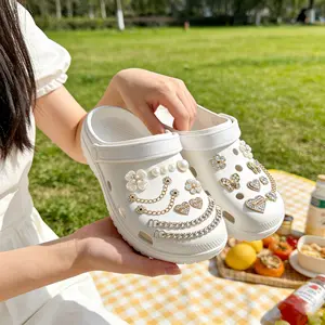 18pcs Fashionable Rhinestone & Letter Decorated Shoes Decorations, Chain & Bowknot Design Shoes Charm Rhinestone Shoes Charms For Vented Clogs Decoration