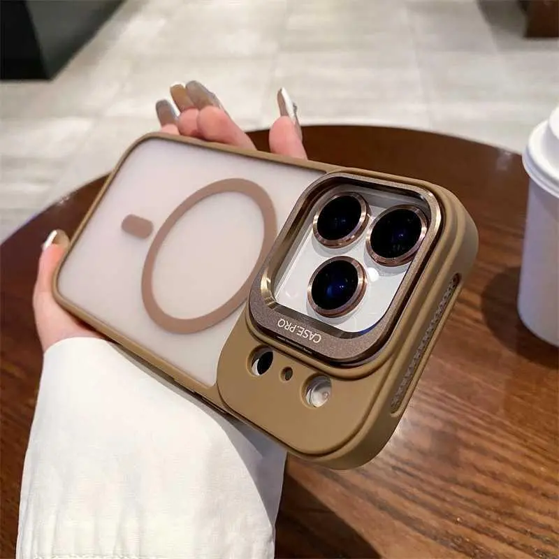 For iPhone 17 Skin-Feel Matte Magnetic Phone Case For iPhone 16 Magnetic Camera Lens Stand Camera Lens Protector For iPhone 15 HNM44PL