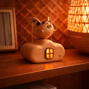 Handcrafted Wooden Flying Pig Automaton Ornament – Internal Gear – Christmas & Black Friday Gift Decor – Silent Non-Music Version – USB-C Rechargeable Battery