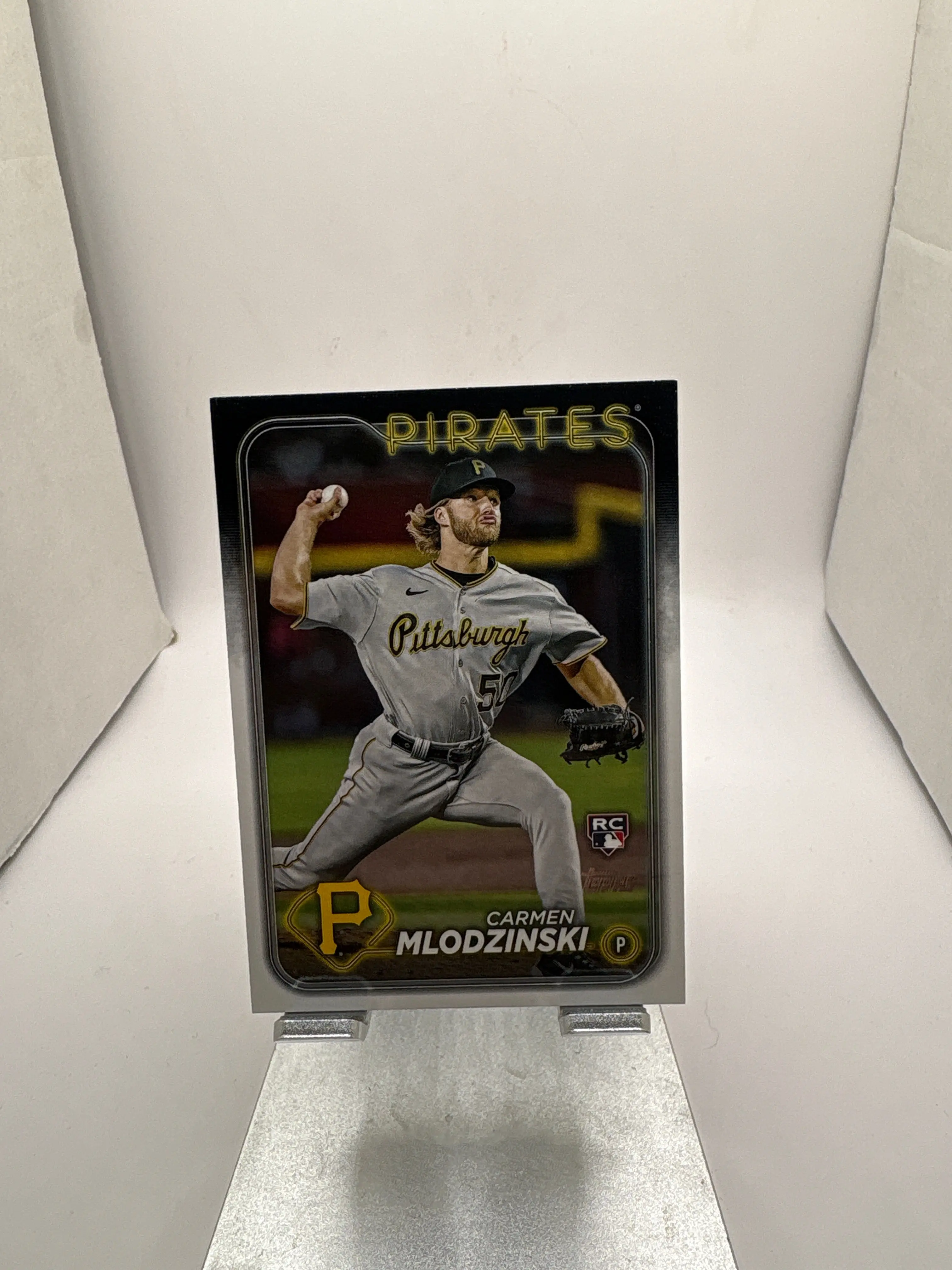 Topps Carmen Mlodzinski