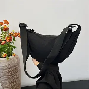 Crescent Bag Nylon Crossbody Bags for Women Men Trendy Lightweight Small Sling Bag Shoulder Purses Dumpling Bag