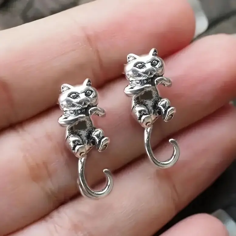 Antique Silver 3D Hanging Cat Stud Earrings, Retro Vintage Kitten Animal Pierced Earrings, Cute Dangle Cat Jewelry, Unique Gift for Cat Lovers