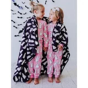 Dreamer Blanket - Midnight Ghost Hunt