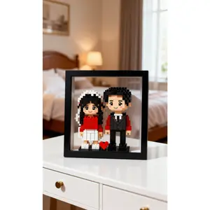 Customize your exclusive photo frame and decorate your living space with creativity.