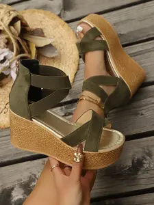 2026 New Summer Wedge Sandals for Women, Thick Sole Platform Shoes, Roman Heels, Versatile Beach Slippers