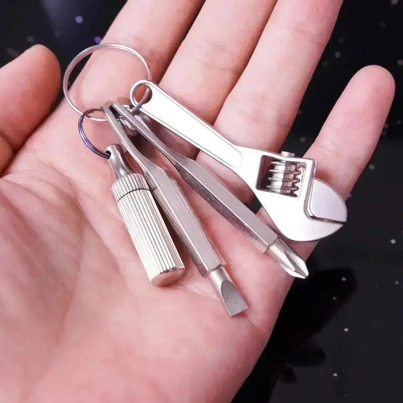 4-In-1 Pocket Mini Tool Set, Edc Lightweight Portable Tools Include Copperpocket, Letter Opener, Mini Screwdriver, Keychain Wrench, Ideal for Outdoor Camping, Home Repairs