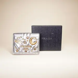 Pre-owned leather Small Leather Goods PRADA Silver Small Diagramme Embellished Quilted Wallet