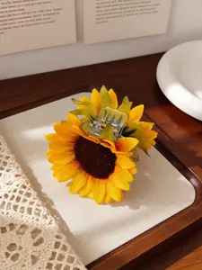 Fresh Sunflower Hair Clip, Girlish Realistic Flower Hairpin, Half-Up Shark Clip, Summer Sunflower Hair Accessory, Sweet Girls' Style