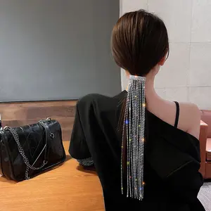 Elegant rhinestone tassel long chain hair clip accessory, trendy Instagram-style fashion design ponytail clip hair ornament