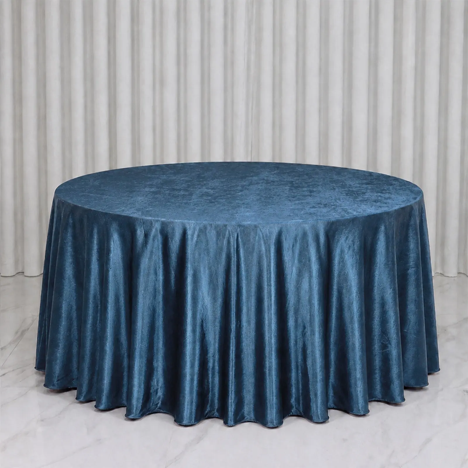 Premium Velvet Round Tablecloth 132" Navy Blue - Soft & Reusable Table Cover