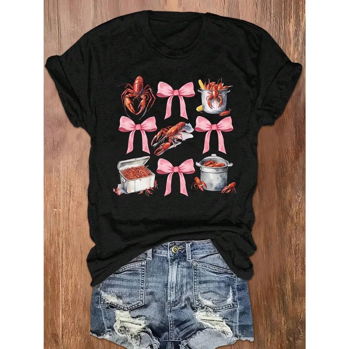 Women's Oversized Cotton Round Neck Shortsleeve Tshirt - Crawfish Pink Bow Print, Louisiana Crawfish Boil Graphic, Casual Fashion Shortsleeve Lady Top, Seafood Lover Gift for Easter, Thanksgiving, Valentines Day, Basic, Athletic, Elegant, Halloween, Hanga