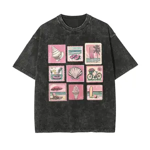 Vintage washed beach print patchwork loose-fitting T-shirt, romantic coastal style summer pattern T-shirt, featuring pink shells and surfboard designs, the fabric is comfortable and soft, perfect for beach vacations