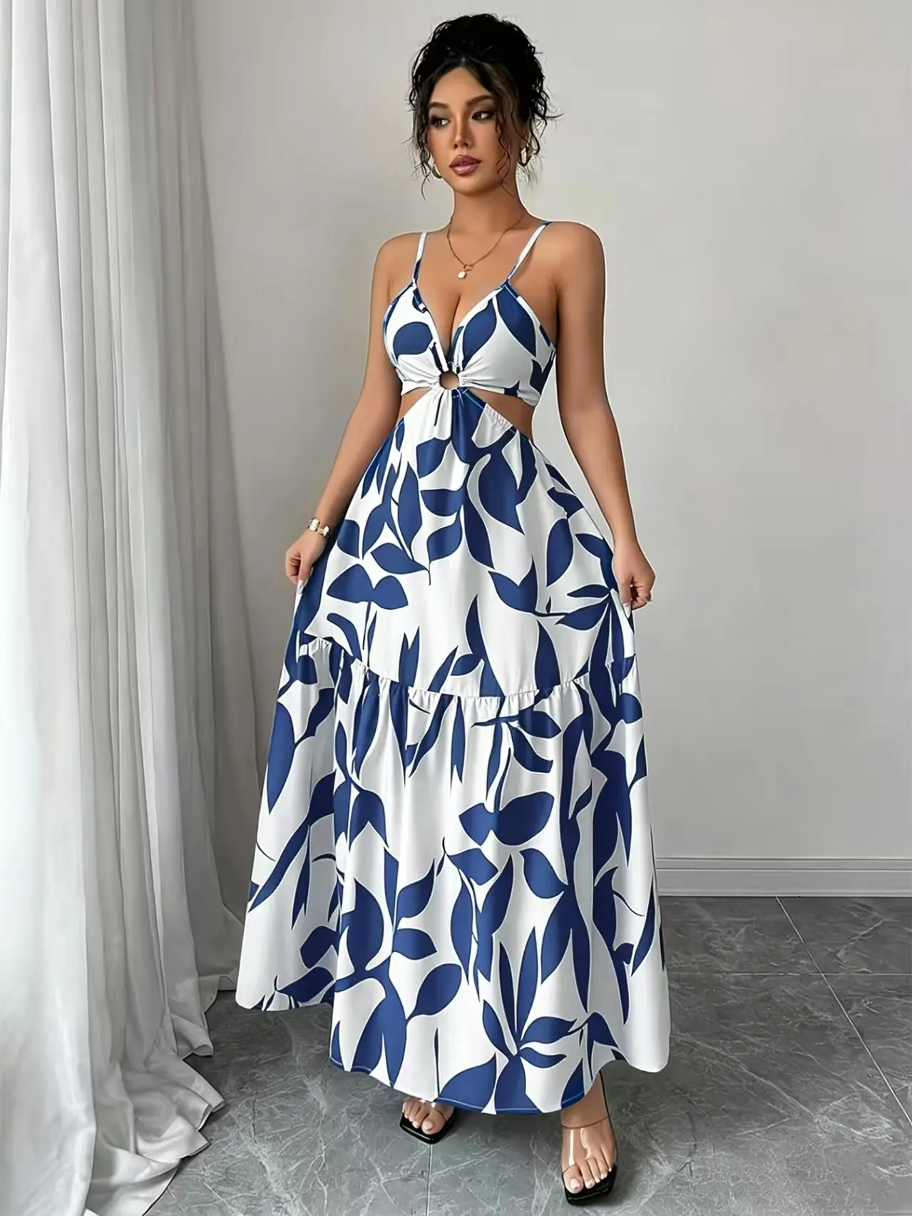Women's Casual Chic Sleeveless Floral Print Spaghetti Strap Backless Lightweight Maxi Dress - Elegant Summer Vacation Wear