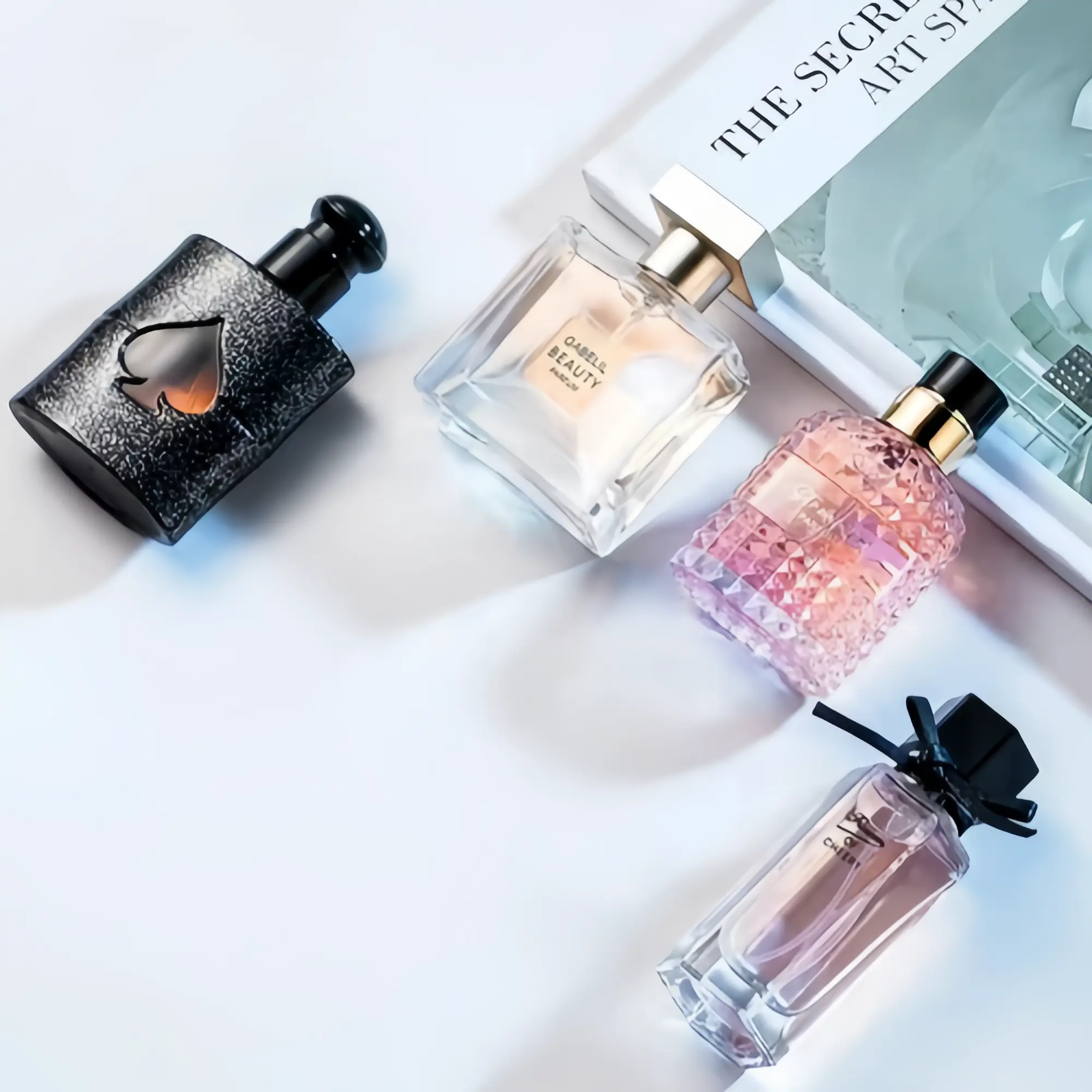 Plium Women's 4-Piece 【Size】 30ML x 1 + 25ML x 3 【Scent Profile】 50% pure essence blending orange blossom, pear, and coffee for long-lasting wear. 【Perfect Gift】 A gorgeous aromatic set, ideal for birthdays.