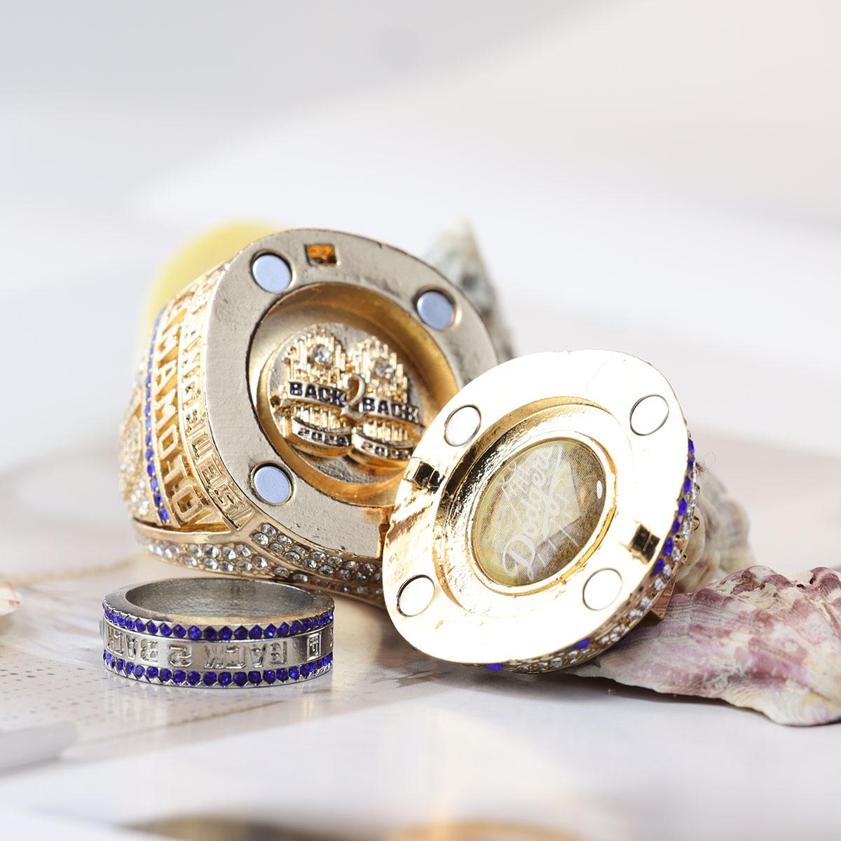 18 Player 2025 2026 In stock, ships same day, latest ring release, the fan favorite baseball ring