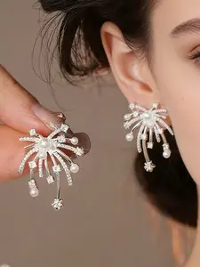 1 Pair of Light Luxury Fashion Elegant Blooming Firework Design High-End Inlaid Unique Trendy Jewelry Women's Stud Earrings for Daily Parties
