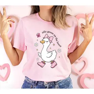 Silly Goose Shirt Silly Goose On The Loose Tee Funny Cowgirl Shirt Western Graphic Tee 90s Aesthetic Shirt Funny Goose Shirt WSillyGoose