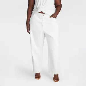 KBB by KAHLANA Women's Mid-Rise 'The Vintage Straight Leg Jeans' - White 20