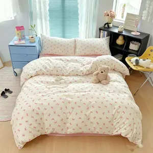 3-piece pink checkered bow tie print bedding set ,1pc duvet cover + 2pc pillowcases(without comforter and pillow insert), 100%polyester fabric, suitable for Single, Twin, Double, and Queen sizes, suitable for all seasons, machine washable