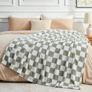 Knitted Sage Green White Checkered Super Plush Throw for Couch Fuzzy Fluffy Microfiber Lightweight for Sofa Use (Sage Green White, Twin(60"x80"))