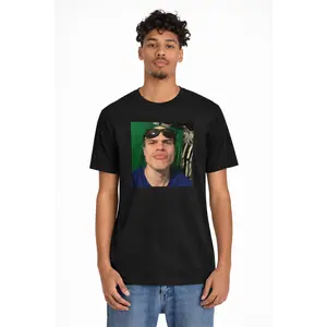 Jynxzi Graphic Print T-Shirt - Trendy Streetwear For Fashion-Forward Men And Women Shirt