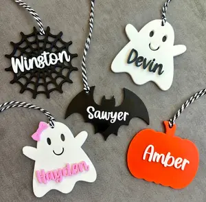 Boo Basket Tag, Personalized Ghost Name Tag, Halloween Basket Tag, Bat Keychain, Halloween Name Tag, Boo Bag Tag, Party Favor, Spider, Ghost