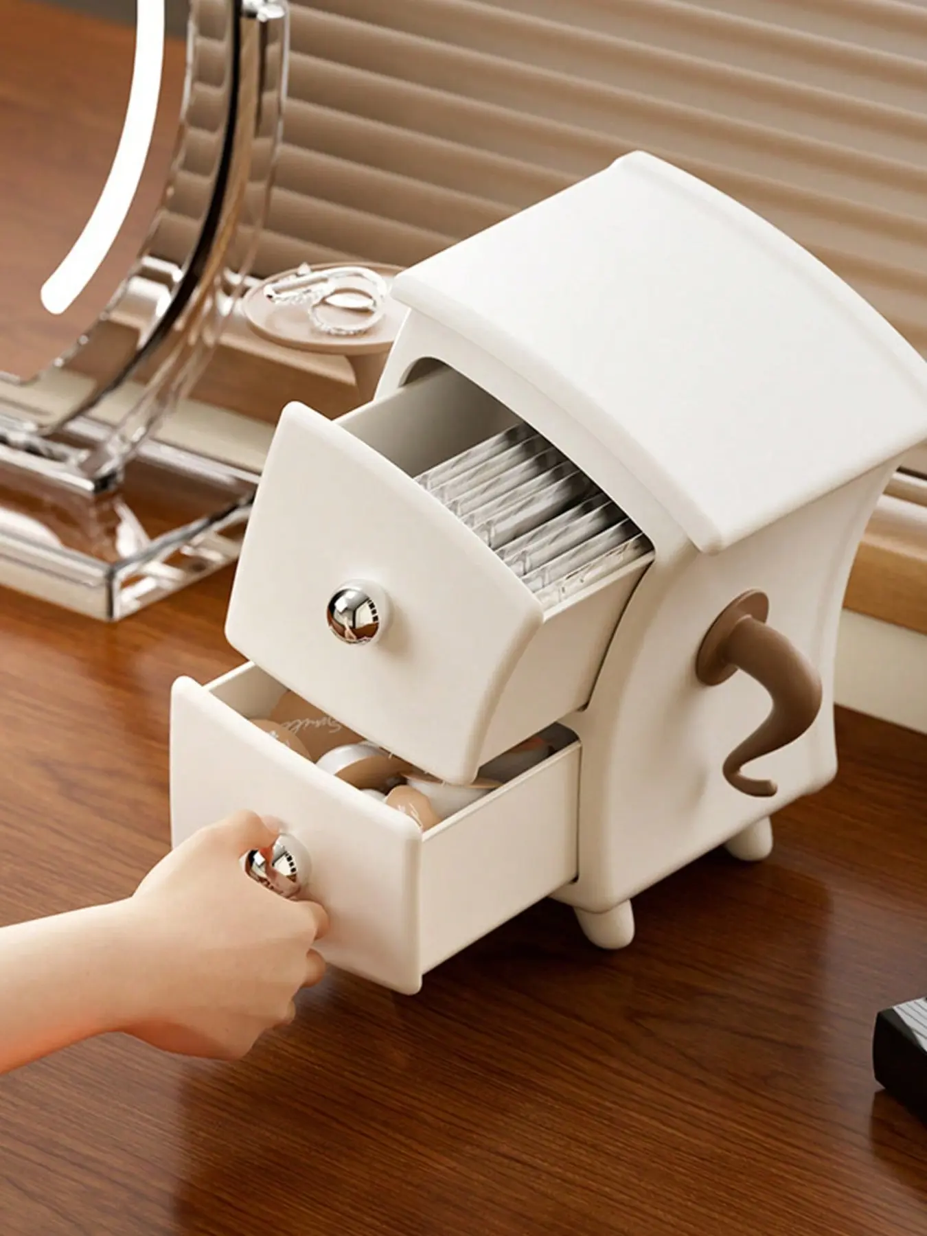 Creative Fun Desktop Organizer, Cute Storage Box with Knob, Durable Plastic Desk Organizer, Ideal for Home Office, Dressing Table, School