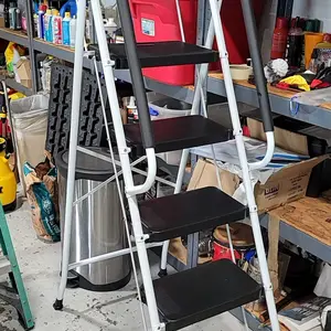 Folding Steel Ladders (3/4/5-Step), Non-Slip Wide Pedal Step Stool with Soft Foam Handrails, Tool Tray Ready, Tool-Free Assembly for Quick First Use, Ideal for Reaching High Shelves for Quick Cleaning