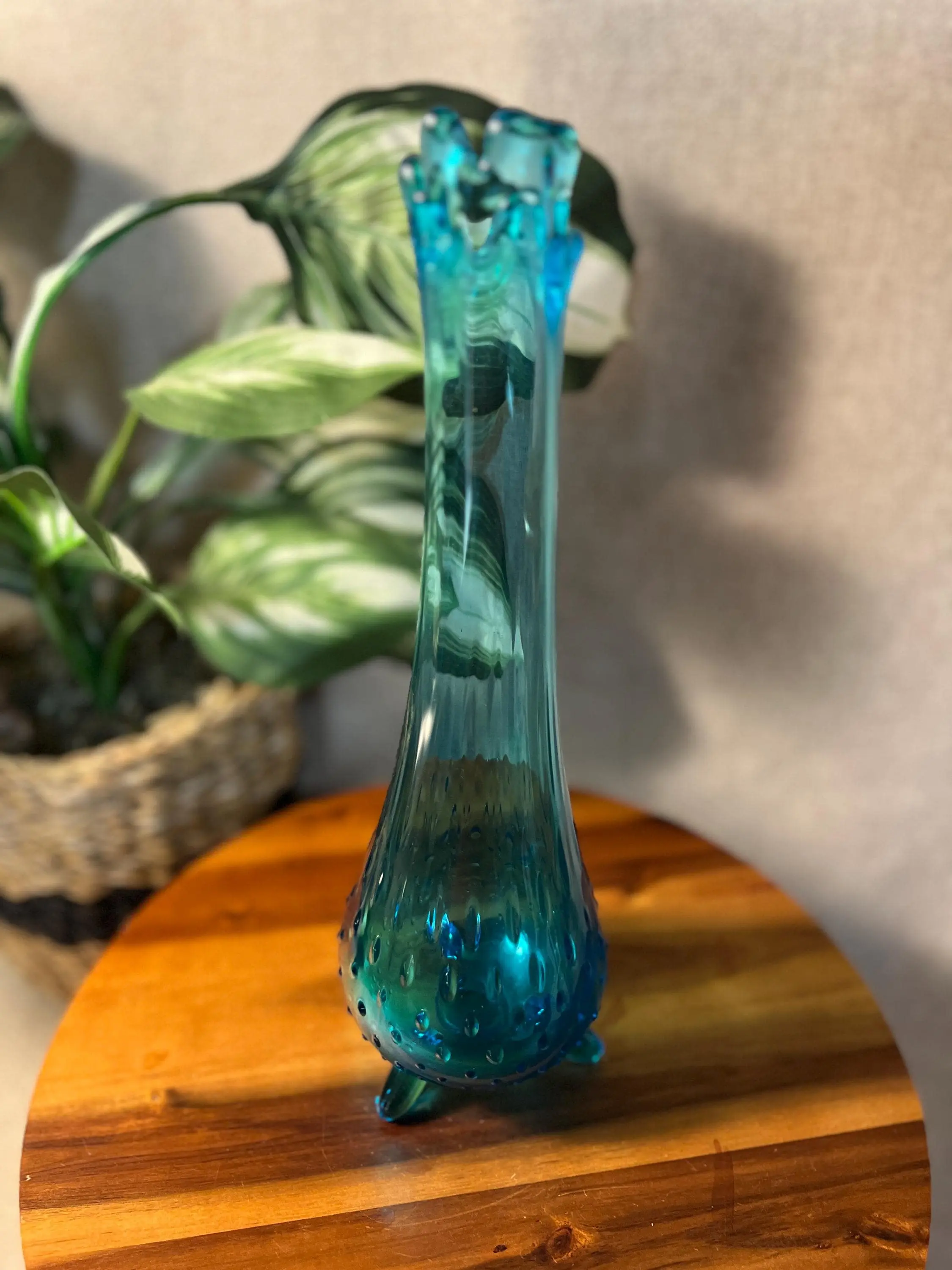 Vintage LE Smith Glass Hobnail Bud Vase - Simplicity 3-Toed Peacock Blue Home Decor Ornaments, 12in Room Decor Piece
