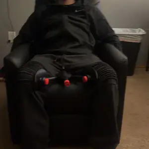 Kegel Exercise Equipment, Boost Men's Vitality & Confidence | Master of Time Management, Pelvic Floor Trainer, Thigh Master, Leg Exercise Equipment, Home Fitness Equipment, Gift for Men and Women Healthcare