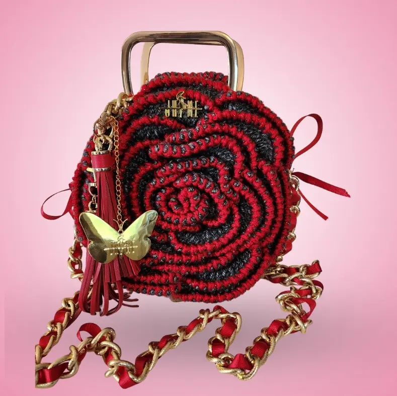 Bini Mini Rebel Crochet handbag (Sin City)