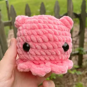 Dumbo Octopus Amigurumi Crochet Plushie Dumbo Octopus Amigurumi Crochet Plushie