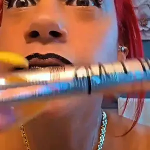 [NEW & EXCLUSIVE] Sky Tubes Tubing Mascara, 24H Extension-Like Length & Volume, Smudge-Proof, Maybelline New York