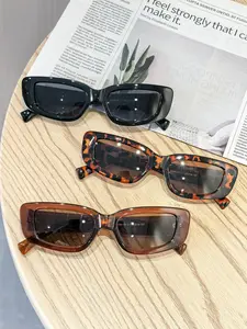 Women's Cat Eye Sunglasses Frame Set, Lightweight Comfortable Fit, Soft Colored Lenses, Vintage Style Perfect for Vacation Outdoors, Vintage Trendy Sunglasses