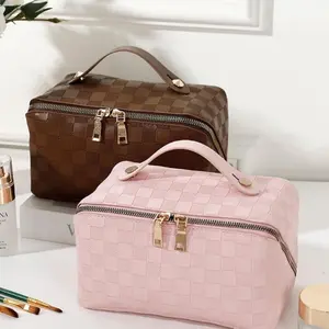 Ladies Travel Wash Bag - Large Capacity, Handle, Flat Design, Easy Access, Waterproof Portable Storage Bag