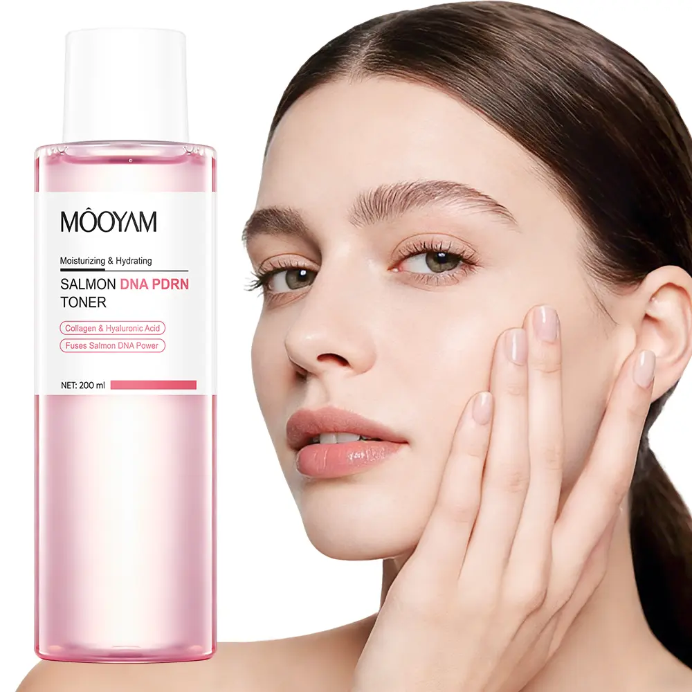 Collagen Moisturizing Toner Essence – Deeply hydrates and soothes skin, containing 80,000ppm collagen peptides, triple hyaluronic acid, centella asiatica extract, and niacinamide.repair comfort hydrate