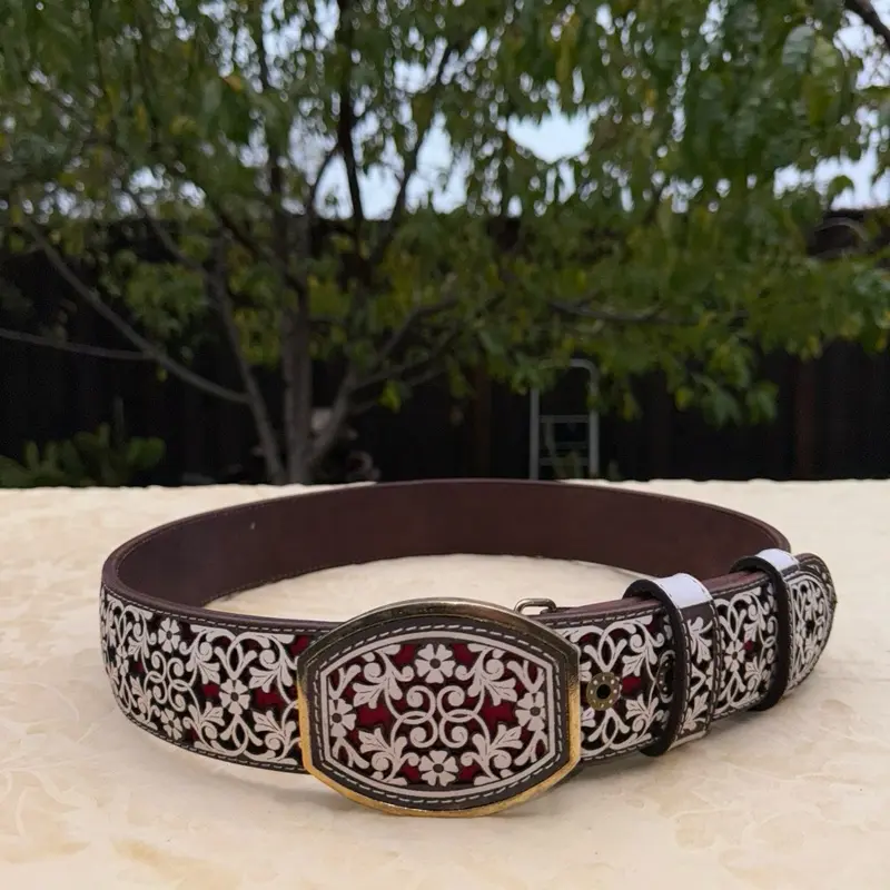 Men’s belts/cinto corte láser rameado de flor