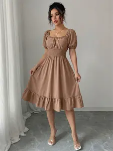Summer Casual Bohemian Fashion Square Neck Short Sleeve Ruched Waist Pleated Beach Vacation Solid Color Mid-Length Dress, Women's Fashion Clothing, Womenswear