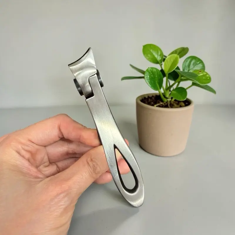 Easy Almond Shape Nail Tips Clippers