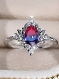 Luxury Exquisite Elegant Retro Cubic Zirconia Rings Synthetic Zirconia Inlay Sparking Design sense Unique Personality Charming Fashion Stackable Design Engagement Ring Daily Wear Jewelry Accessory for All Seasons for Women & Girls