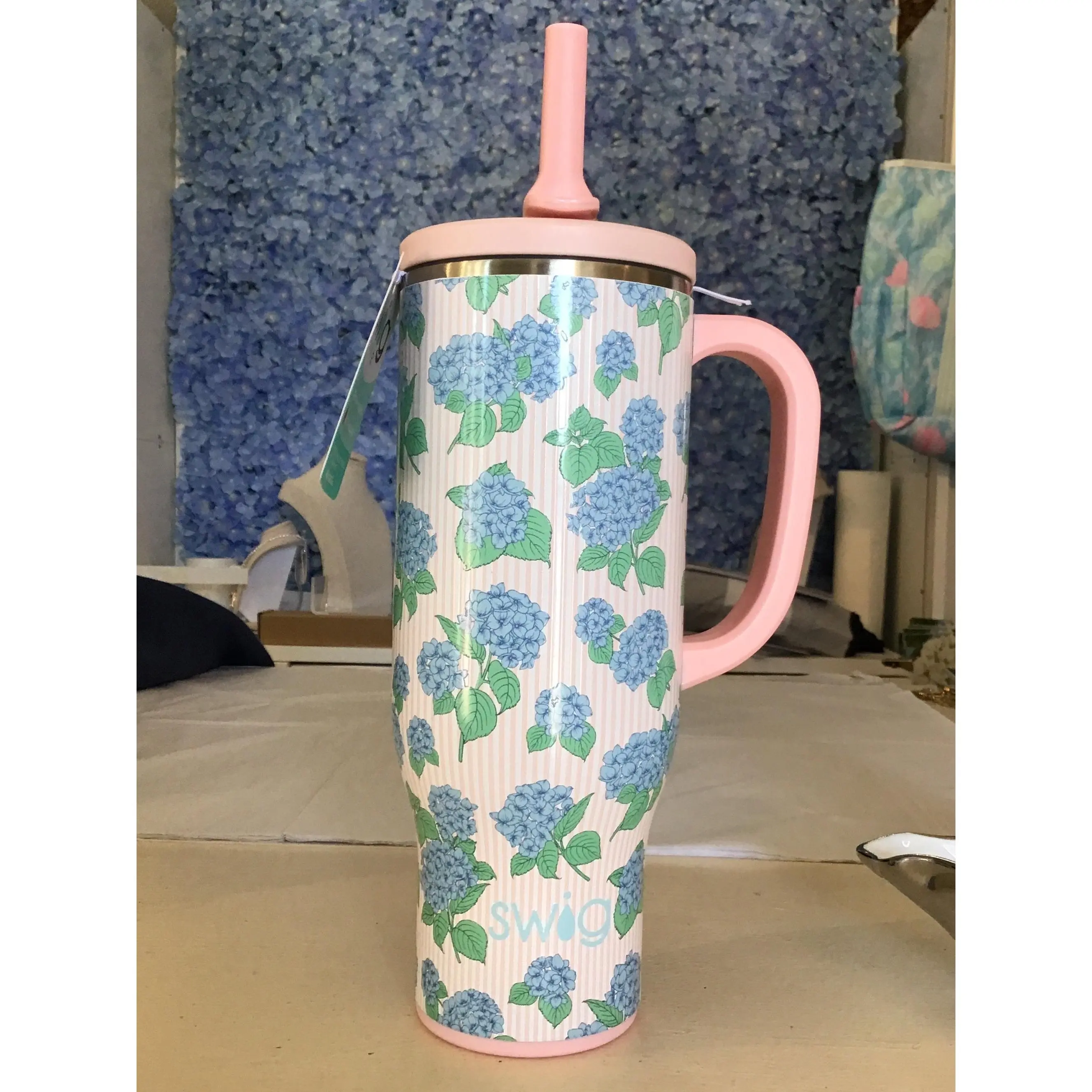 Swig 30oz mega mug