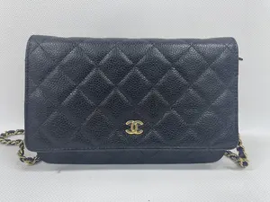 Pre-owned CHANEL Leather Crossbody Bags Classic Flap Wallet on Chain in Quilted Caviar with Gold Hardware WOC No Black Card XP01027(BF 12Z)