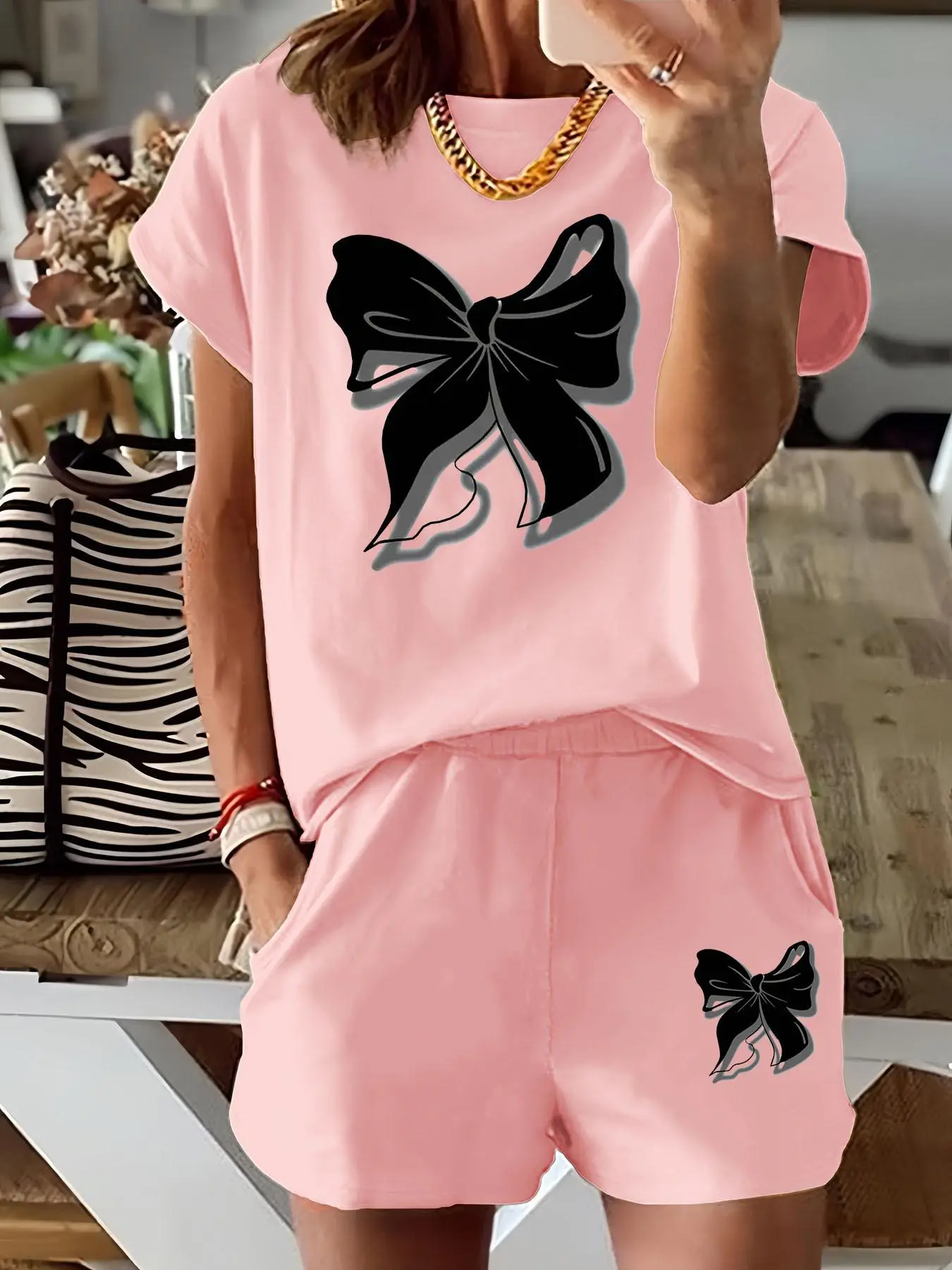 Two-Piece Set Women's Bow Print Tee & Shorts, Casual Short Sleeve T-Shirt & Skinny Shorts, Ladies Two-Piece Outfits for Summer, Matching Clothing Set, Womenswear, Clothes, Soft Lounge Sets, Casual Beach Set