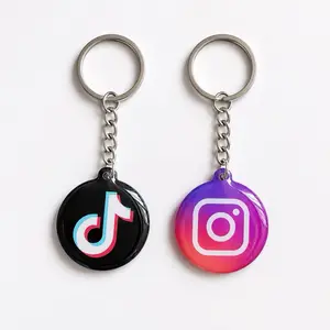 NFC Instagram or TikTok Keychain – Share Your Social Media Profile with One Tap – Compatible with iPhone and Android