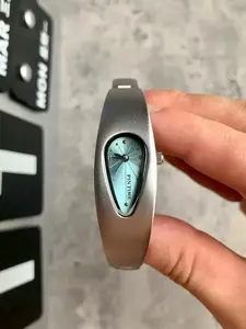 Y2K Water Drop Watch, Vintage Trendy Unisex Casual Quartz Wristwatch, Fashionable Analog Watch, Mineral Glass Dial, Metal Case, Perfect Gift for All Seasons