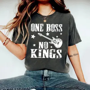 Vintage One Boss No Kings T-shirt, Retro Slogan Protest Tee, Political Freedom Shirt