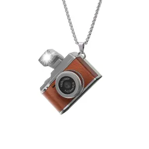 Mini Keychain Digital Camera, Pocket Size Mini Camera, 0.96" HD Display, 1920*1080P Small Camera with 8GB Card, Video Recorder with Long Battery Life for Travel