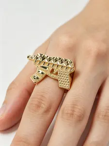 1pc Fashion Hip Hop Punk Gun Ring, Perfect for Rock Parties, Music Festivals, Halloween, Easter, Christmas, Ideal Gift for Family and Friends